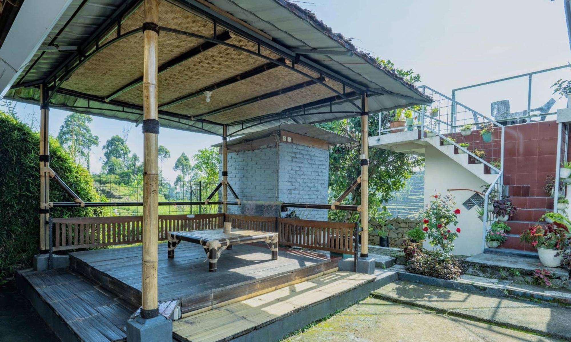 Kayu Ciwidey Villa Bandung